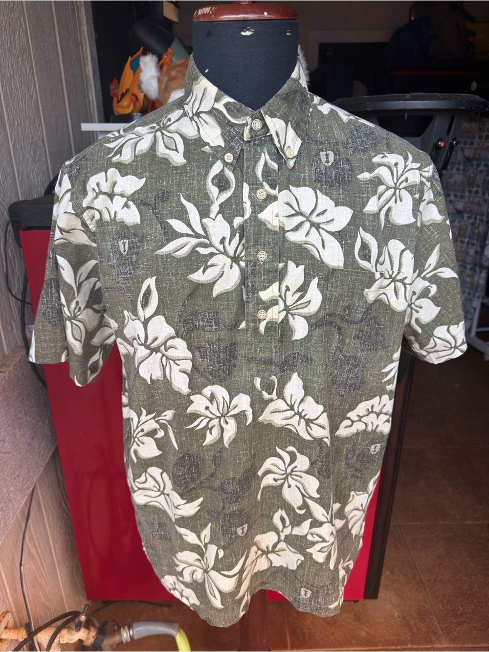 PreOwned Reyn Spooner Iolani School Hawaiian Multicolored Pullover Men's M
